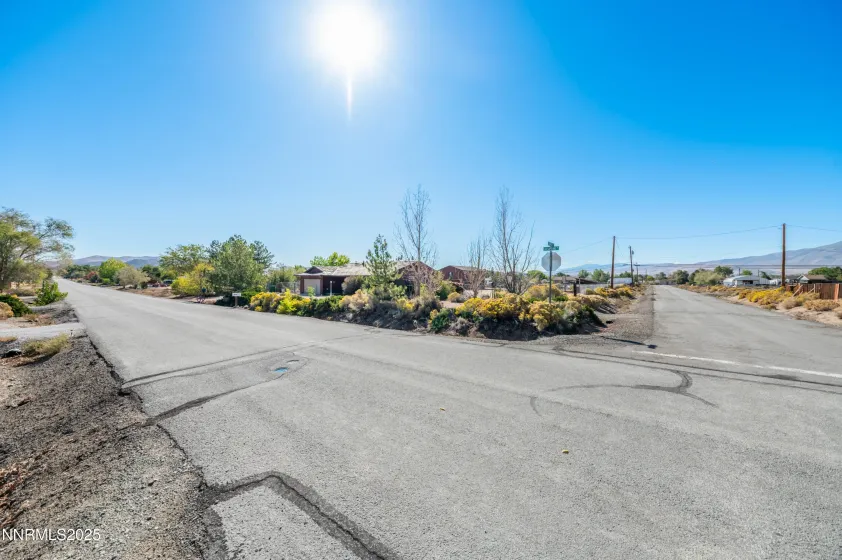 11890 Chesapeake, Reno, Nevada 89506, 3 Bedrooms Bedrooms, ,2 BathroomsBathrooms,Residential,Residential,Chesapeake,250056813