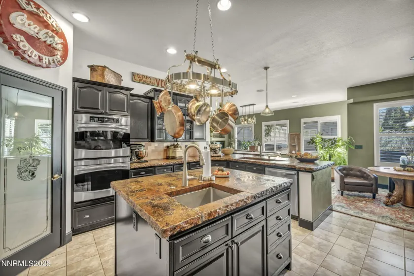 3461 Tavira, Sparks, Nevada 89436, 4 Bedrooms Bedrooms, ,3 BathroomsBathrooms,Residential,Residential,Tavira,250056826