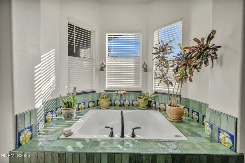 3461 Tavira, Sparks, Nevada 89436, 4 Bedrooms Bedrooms, ,3 BathroomsBathrooms,Residential,Residential,Tavira,250056826