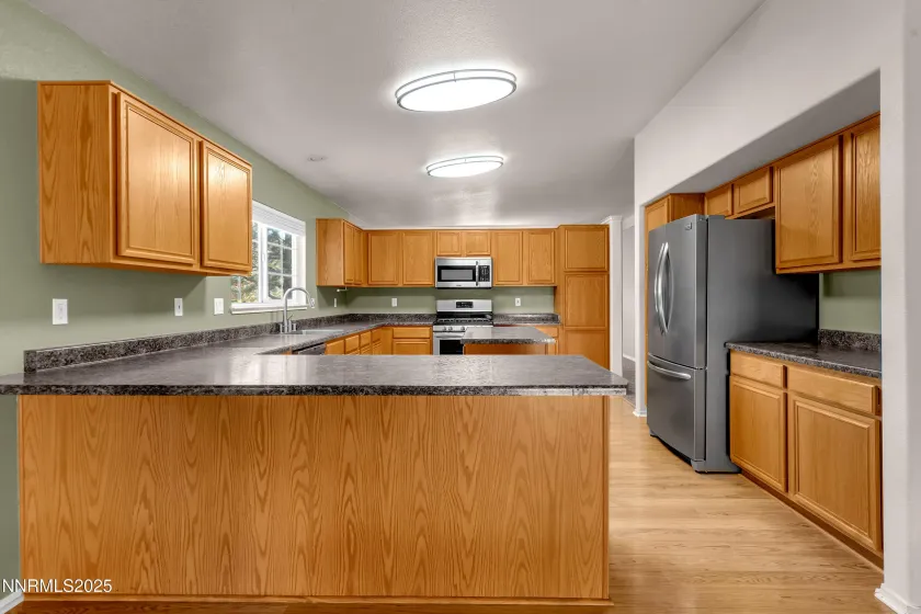 17507 Bear Lake, Reno, Nevada 89508, 3 Bedrooms Bedrooms, ,2 BathroomsBathrooms,Residential,Residential,Bear Lake,250056827