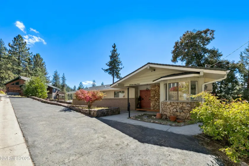 207 Cedar Ridge, Zephyr Cove, Nevada 89448, 3 Bedrooms Bedrooms, ,3 BathroomsBathrooms,Residential,Residential,Cedar Ridge,250056835