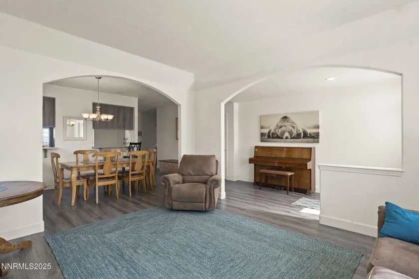 1030 Haystack, Carson City, Nevada 89705, 3 Bedrooms Bedrooms, ,2 BathroomsBathrooms,Residential,Residential,Haystack,250056847