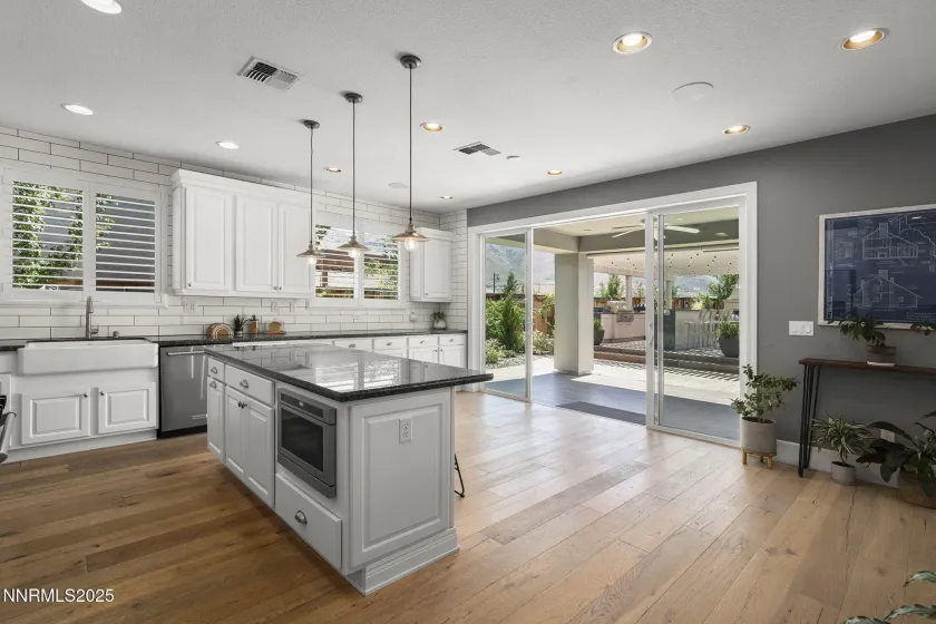 2890 Ethelinda, Reno, Nevada 89521, 3 Bedrooms Bedrooms, ,3 BathroomsBathrooms,Residential,Residential,Ethelinda,250056852