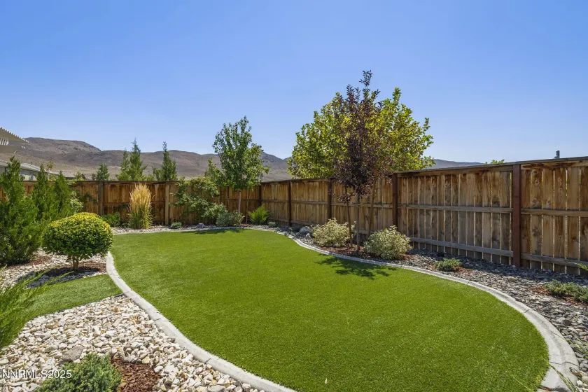 2890 Ethelinda, Reno, Nevada 89521, 3 Bedrooms Bedrooms, ,3 BathroomsBathrooms,Residential,Residential,Ethelinda,250056852