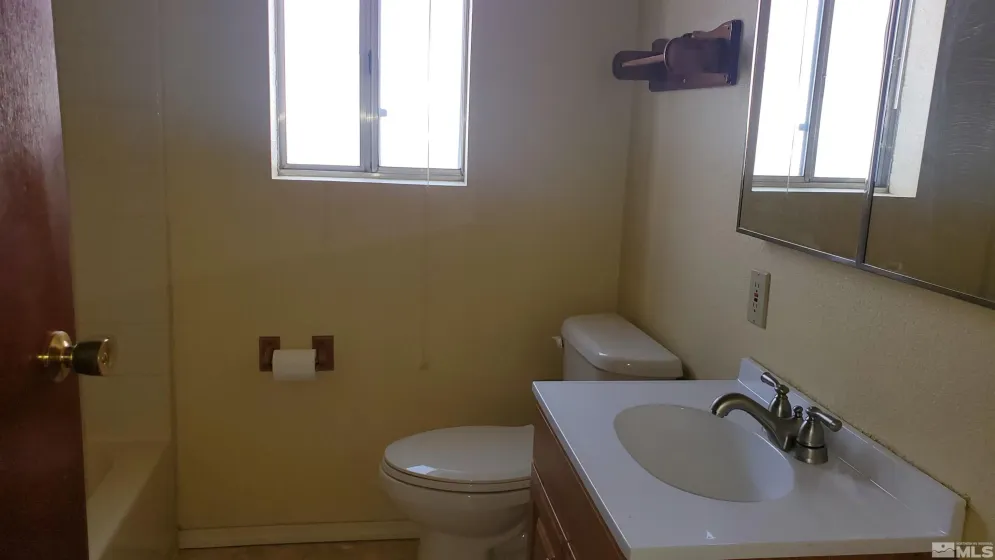 223 I, Hawthorne, Nevada 89415, 2 Bedrooms Bedrooms, ,1 BathroomBathrooms,Residential,Residential,I,250001581