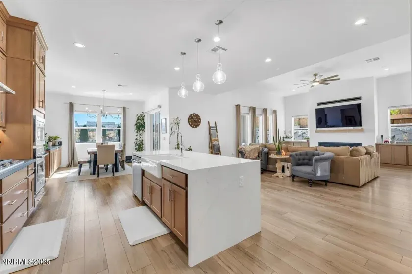 3252 Amaretto, Spanish Springs, Nevada 89441, 3 Bedrooms Bedrooms, ,4 BathroomsBathrooms,Residential,Residential,Amaretto,250056891 3252 Amaretto, Spanish Springs, Nevada 89441, 3 Bedrooms Bedrooms, ,4 BathroomsBathrooms,Residential,Residential,Amaretto,250056891