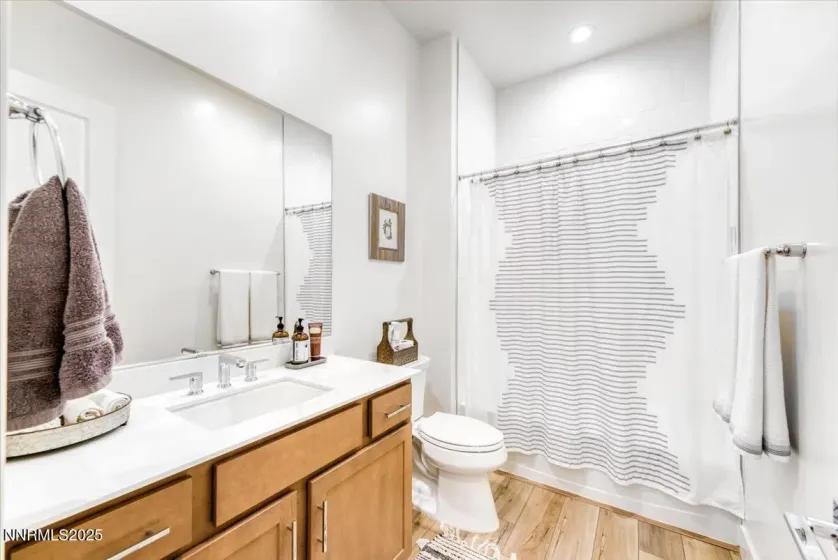 3252 Amaretto, Spanish Springs, Nevada 89441, 3 Bedrooms Bedrooms, ,4 BathroomsBathrooms,Residential,Residential,Amaretto,250056891 3252 Amaretto, Spanish Springs, Nevada 89441, 3 Bedrooms Bedrooms, ,4 BathroomsBathrooms,Residential,Residential,Amaretto,250056891