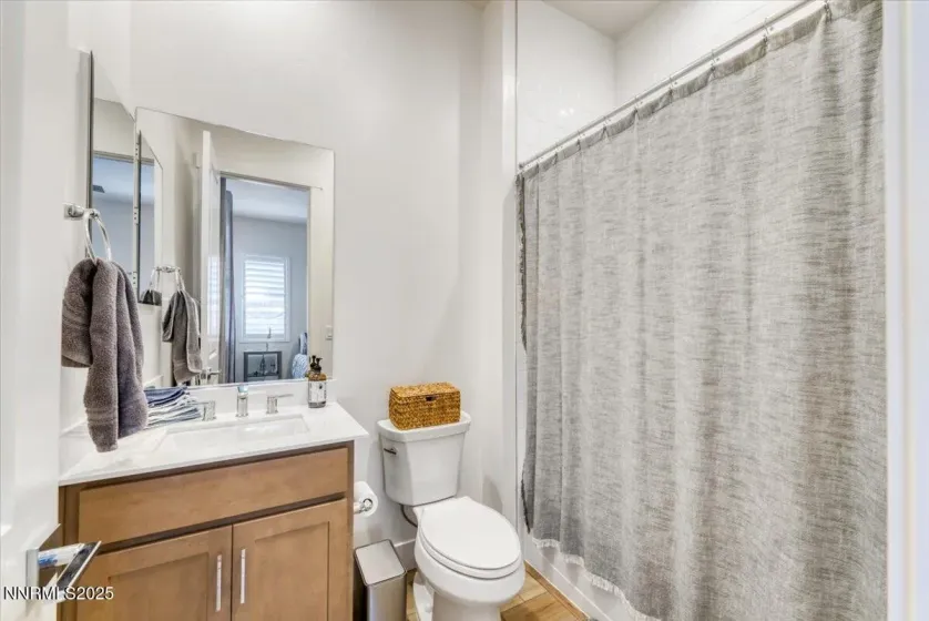 3252 Amaretto, Spanish Springs, Nevada 89441, 3 Bedrooms Bedrooms, ,4 BathroomsBathrooms,Residential,Residential,Amaretto,250056891 3252 Amaretto, Spanish Springs, Nevada 89441, 3 Bedrooms Bedrooms, ,4 BathroomsBathrooms,Residential,Residential,Amaretto,250056891