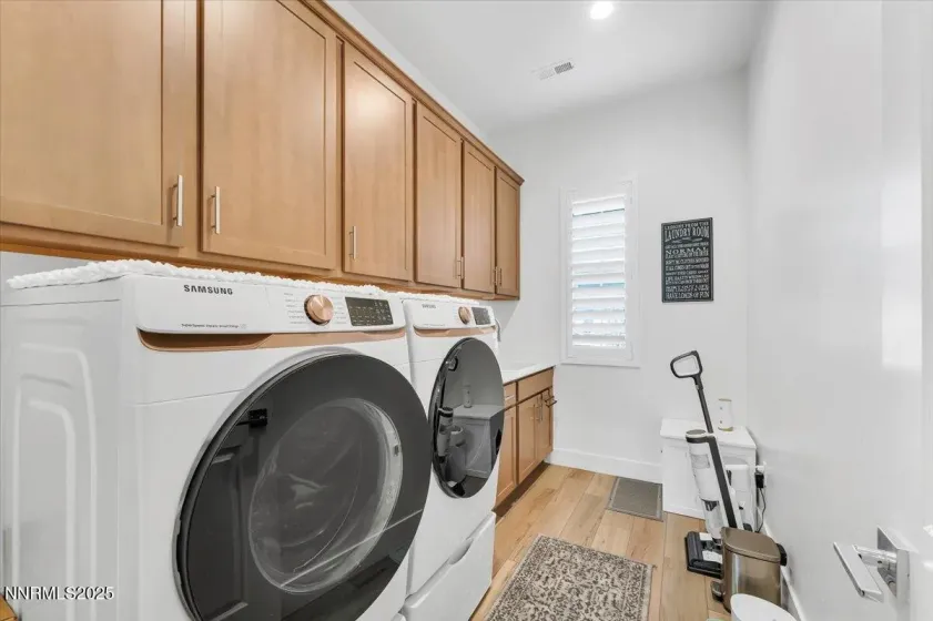 3252 Amaretto, Spanish Springs, Nevada 89441, 3 Bedrooms Bedrooms, ,4 BathroomsBathrooms,Residential,Residential,Amaretto,250056891 3252 Amaretto, Spanish Springs, Nevada 89441, 3 Bedrooms Bedrooms, ,4 BathroomsBathrooms,Residential,Residential,Amaretto,250056891