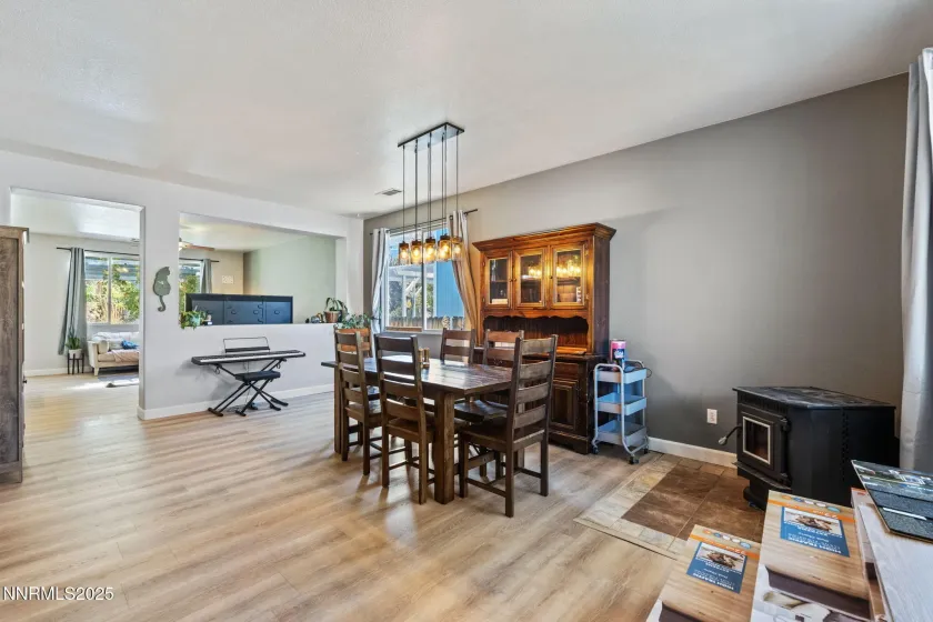 8430 Seal Beach, Reno, Nevada 89506, 4 Bedrooms Bedrooms, ,2 BathroomsBathrooms,Residential,Residential,Seal Beach,250056894