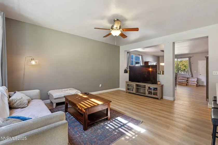 8430 Seal Beach, Reno, Nevada 89506, 4 Bedrooms Bedrooms, ,2 BathroomsBathrooms,Residential,Residential,Seal Beach,250056894