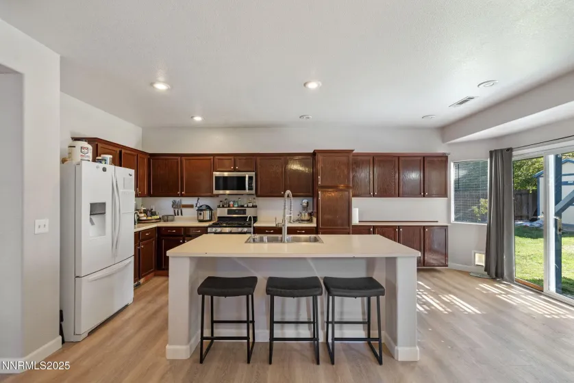 8430 Seal Beach, Reno, Nevada 89506, 4 Bedrooms Bedrooms, ,2 BathroomsBathrooms,Residential,Residential,Seal Beach,250056894