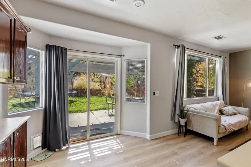 8430 Seal Beach, Reno, Nevada 89506, 4 Bedrooms Bedrooms, ,2 BathroomsBathrooms,Residential,Residential,Seal Beach,250056894