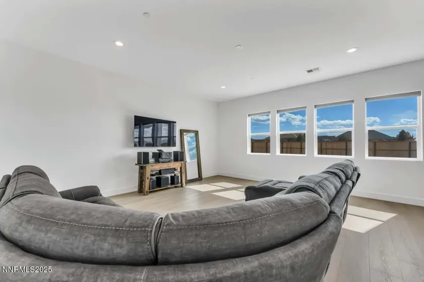 396 Pah Rah Rdg, Sparks, Nevada 89441, 5 Bedrooms Bedrooms, ,4 BathroomsBathrooms,Residential,Residential,Pah Rah Rdg,250056898 396 Pah Rah Rdg, Sparks, Nevada 89441, 5 Bedrooms Bedrooms, ,4 BathroomsBathrooms,Residential,Residential,Pah Rah Rdg,250056898