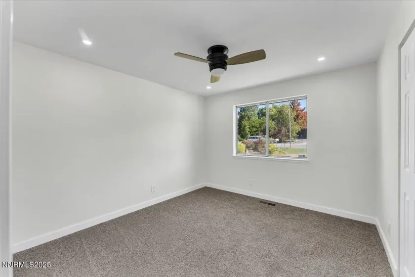 6815 Prestwick, Reno, Nevada 89502, 3 Bedrooms Bedrooms, ,2 BathroomsBathrooms,Residential,Residential,Prestwick,250056907