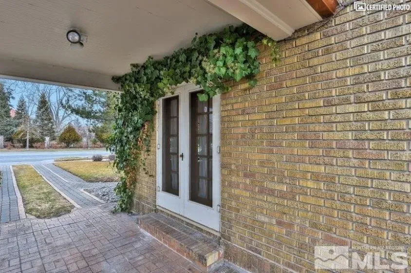 650 California, Reno, Nevada 89509, 2 Bedrooms Bedrooms, ,2 BathroomsBathrooms,Residential Lease,Manufactured,California,250056919