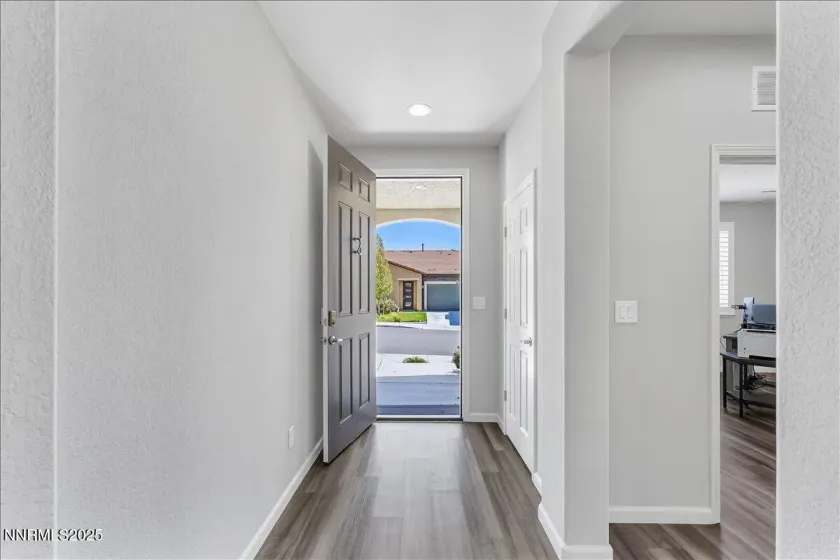 14013 Dancing Flame, Reno, Nevada 89511, 4 Bedrooms Bedrooms, ,3 BathroomsBathrooms,Residential,Residential,Dancing Flame,250056926