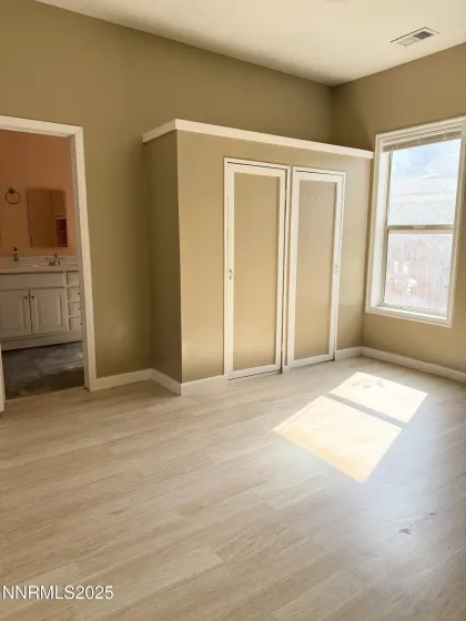 1075 Dartmouth, Lovelock, Nevada 89419, 2 Bedrooms Bedrooms, ,1 BathroomBathrooms,Residential,Residential,Dartmouth,250056930