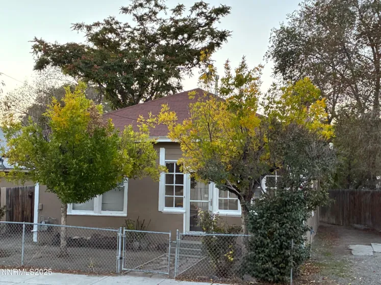 1075 Dartmouth, Lovelock, Nevada 89419, 2 Bedrooms Bedrooms, ,1 BathroomBathrooms,Residential,Residential,Dartmouth,250056930