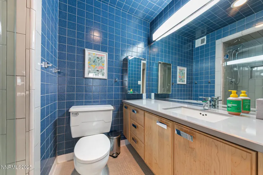 100 Arlington, Reno, Nevada 89501, 2 Bedrooms Bedrooms, ,2 BathroomsBathrooms,Residential,Residential,Arlington,250056933