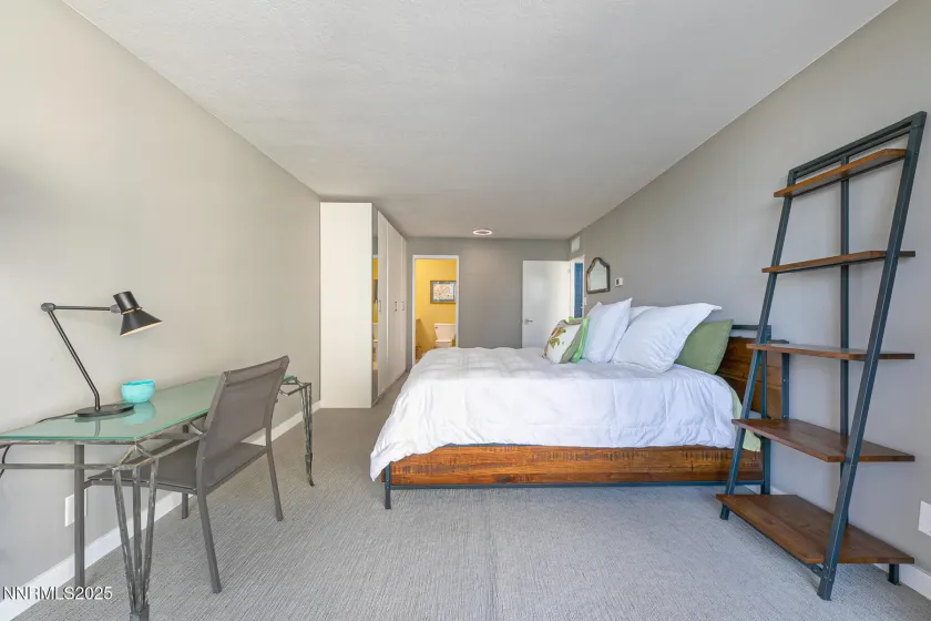 100 Arlington, Reno, Nevada 89501, 2 Bedrooms Bedrooms, ,2 BathroomsBathrooms,Residential,Residential,Arlington,250056933