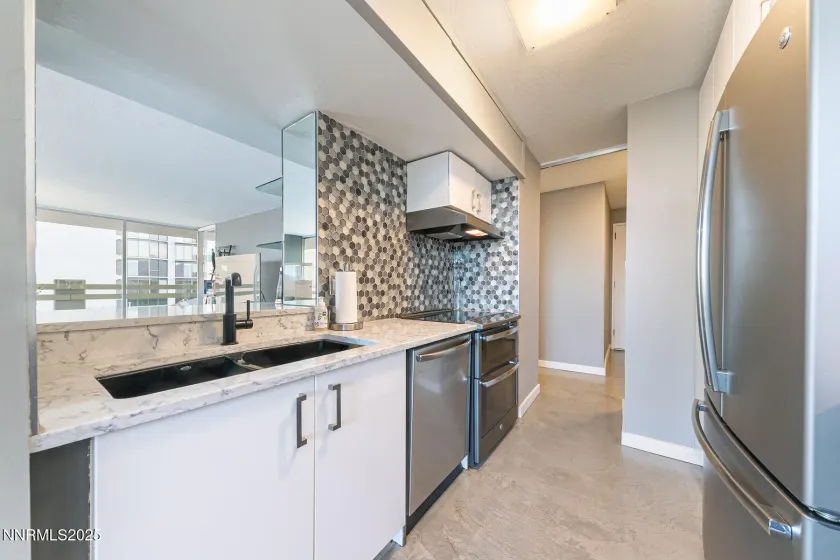 100 Arlington, Reno, Nevada 89501, 2 Bedrooms Bedrooms, ,2 BathroomsBathrooms,Residential,Residential,Arlington,250056933