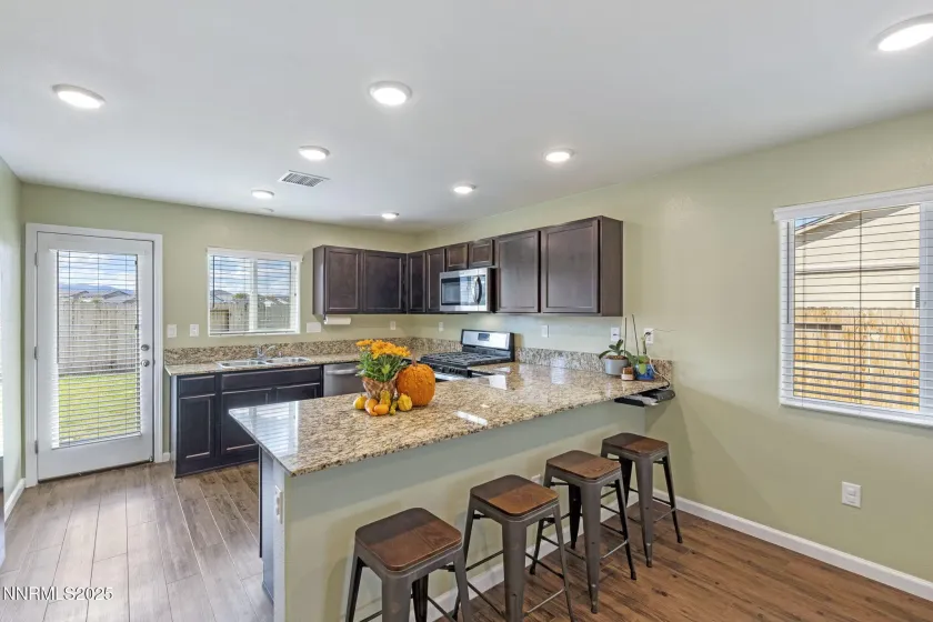 7709 Sandy Valley, Reno, Nevada 89506, 3 Bedrooms Bedrooms, ,2 BathroomsBathrooms,Residential,Residential,Sandy Valley,250056934