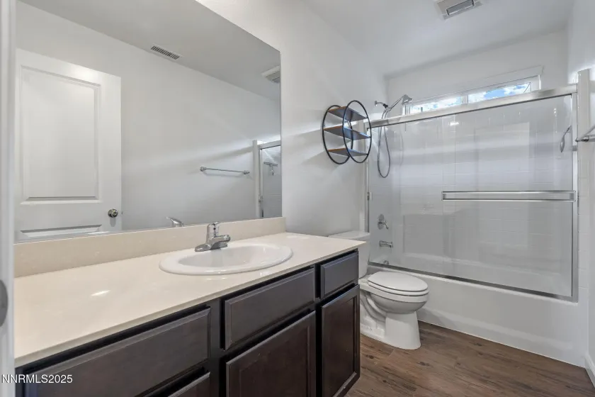 7709 Sandy Valley, Reno, Nevada 89506, 3 Bedrooms Bedrooms, ,2 BathroomsBathrooms,Residential,Residential,Sandy Valley,250056934