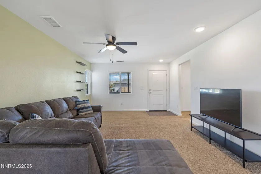 7709 Sandy Valley, Reno, Nevada 89506, 3 Bedrooms Bedrooms, ,2 BathroomsBathrooms,Residential,Residential,Sandy Valley,250056934