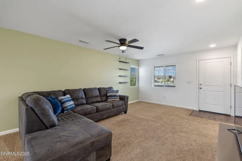 7709 Sandy Valley, Reno, Nevada 89506, 3 Bedrooms Bedrooms, ,2 BathroomsBathrooms,Residential,Residential,Sandy Valley,250056934