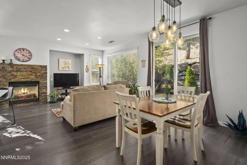 9105 Heritage Ridge, Reno, Nevada 89523, 2 Bedrooms Bedrooms, ,2 BathroomsBathrooms,Residential,Residential,Heritage Ridge,250056935