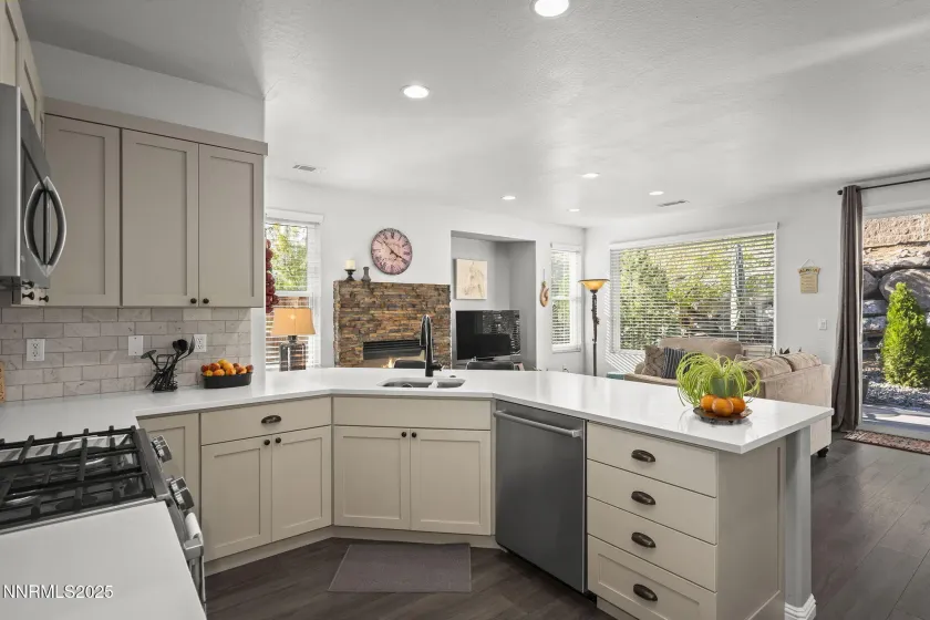9105 Heritage Ridge, Reno, Nevada 89523, 2 Bedrooms Bedrooms, ,2 BathroomsBathrooms,Residential,Residential,Heritage Ridge,250056935