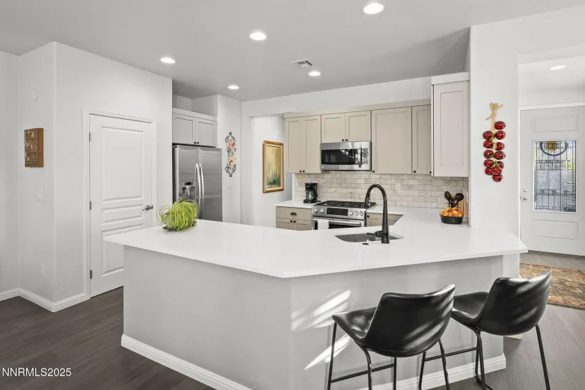 9105 Heritage Ridge, Reno, Nevada 89523, 2 Bedrooms Bedrooms, ,2 BathroomsBathrooms,Residential,Residential,Heritage Ridge,250056935