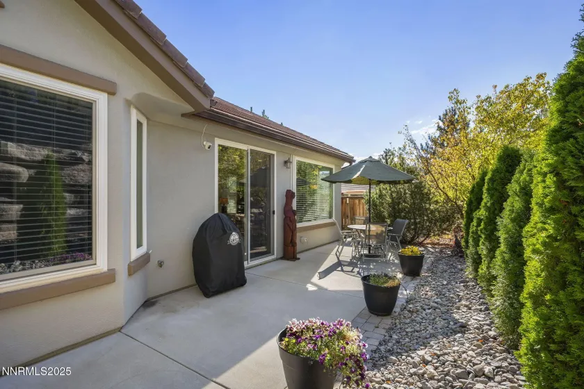 9105 Heritage Ridge, Reno, Nevada 89523, 2 Bedrooms Bedrooms, ,2 BathroomsBathrooms,Residential,Residential,Heritage Ridge,250056935