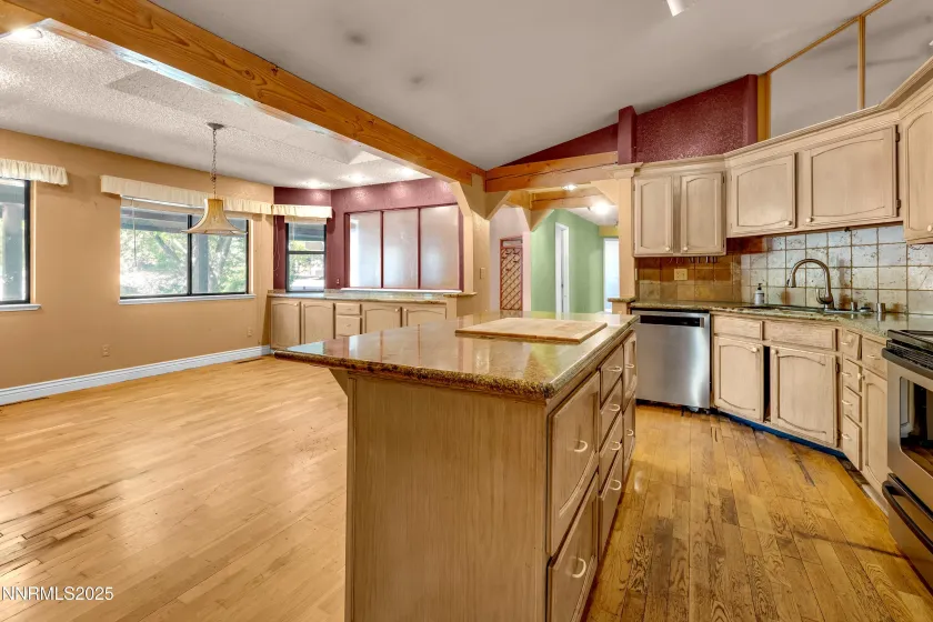 10000 Watercress, Reno, Nevada 89523, 4 Bedrooms Bedrooms, ,3 BathroomsBathrooms,Residential,Residential,Watercress,250056936