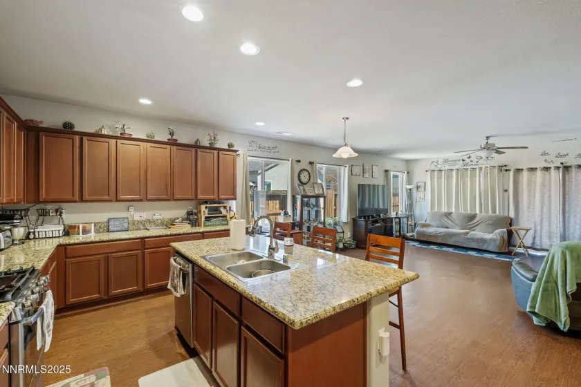 227 Red Oak, Fernley, Nevada 89408, 4 Bedrooms Bedrooms, ,3 BathroomsBathrooms,Residential,Residential,Red Oak,250056937