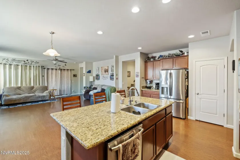 227 Red Oak, Fernley, Nevada 89408, 4 Bedrooms Bedrooms, ,3 BathroomsBathrooms,Residential,Residential,Red Oak,250056937