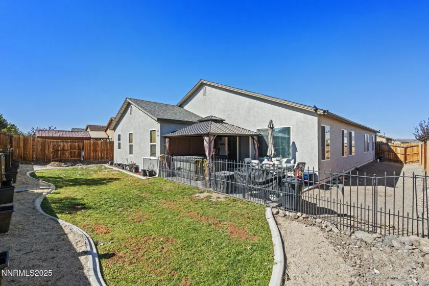 227 Red Oak, Fernley, Nevada 89408, 4 Bedrooms Bedrooms, ,3 BathroomsBathrooms,Residential,Residential,Red Oak,250056937