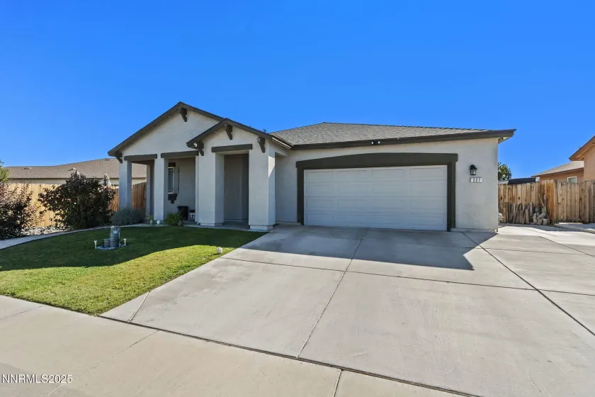 227 Red Oak, Fernley, Nevada 89408, 4 Bedrooms Bedrooms, ,3 BathroomsBathrooms,Residential,Residential,Red Oak,250056937