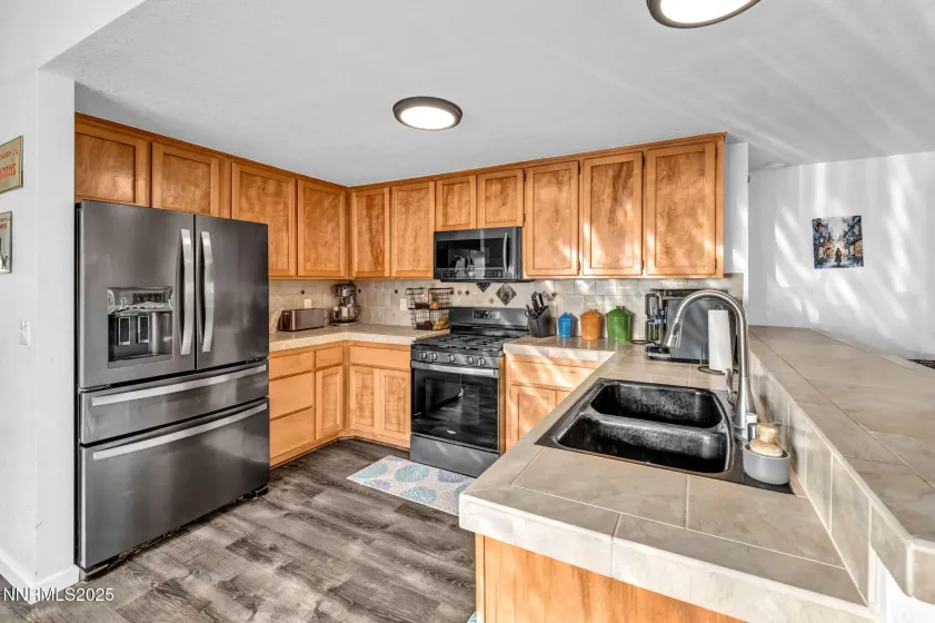 956 Lindsay, Carson City, Nevada 89706, 3 Bedrooms Bedrooms, ,2 BathroomsBathrooms,Residential,Residential,Lindsay,250056939