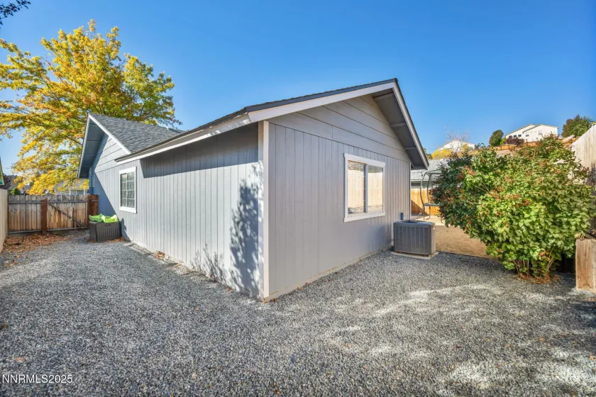 956 Lindsay, Carson City, Nevada 89706, 3 Bedrooms Bedrooms, ,2 BathroomsBathrooms,Residential,Residential,Lindsay,250056939