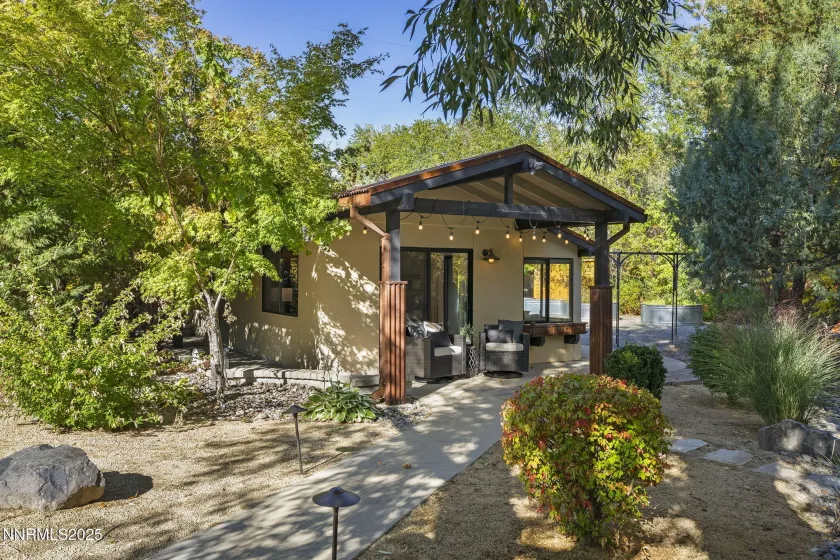 4020 Swanson, Reno, Nevada 89509, 4 Bedrooms Bedrooms, ,4 BathroomsBathrooms,Residential,Residential,Swanson,250056940