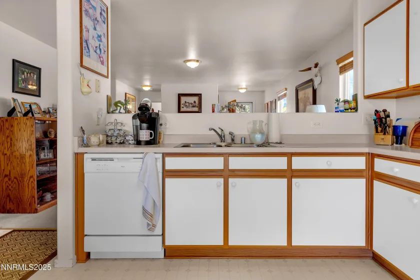 7497 Hebrides, Reno, Nevada 89506, 3 Bedrooms Bedrooms, ,2 BathroomsBathrooms,Residential,Residential,Hebrides,250056942
