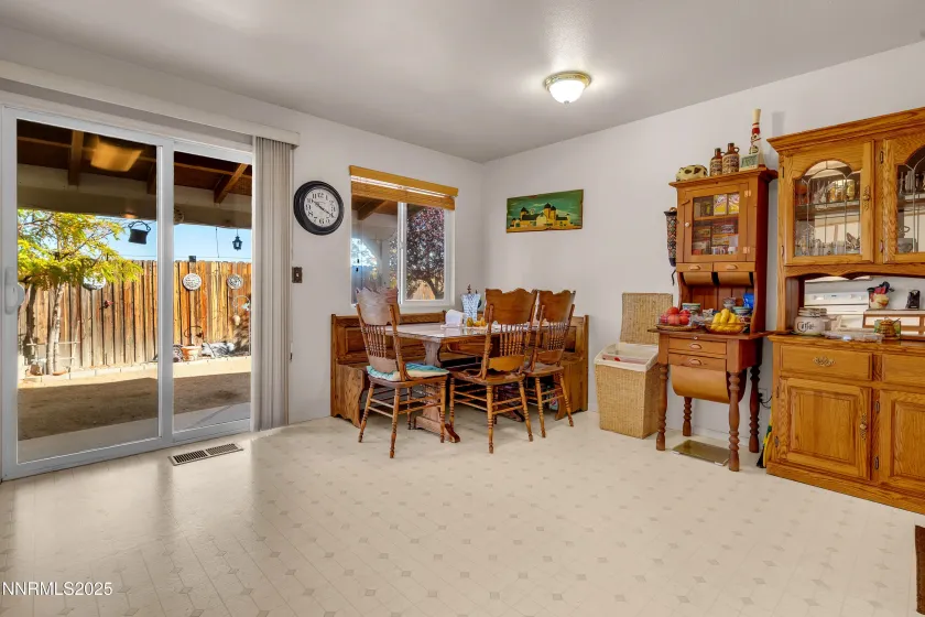7497 Hebrides, Reno, Nevada 89506, 3 Bedrooms Bedrooms, ,2 BathroomsBathrooms,Residential,Residential,Hebrides,250056942