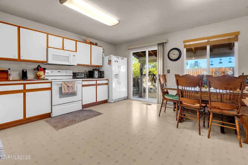7497 Hebrides, Reno, Nevada 89506, 3 Bedrooms Bedrooms, ,2 BathroomsBathrooms,Residential,Residential,Hebrides,250056942