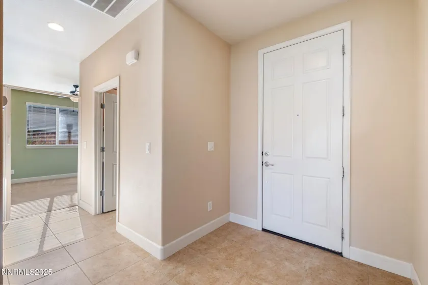 9380 Copper Mountain, Reno, Nevada 89523, 2 Bedrooms Bedrooms, ,2 BathroomsBathrooms,Residential,Residential,Copper Mountain,250056943