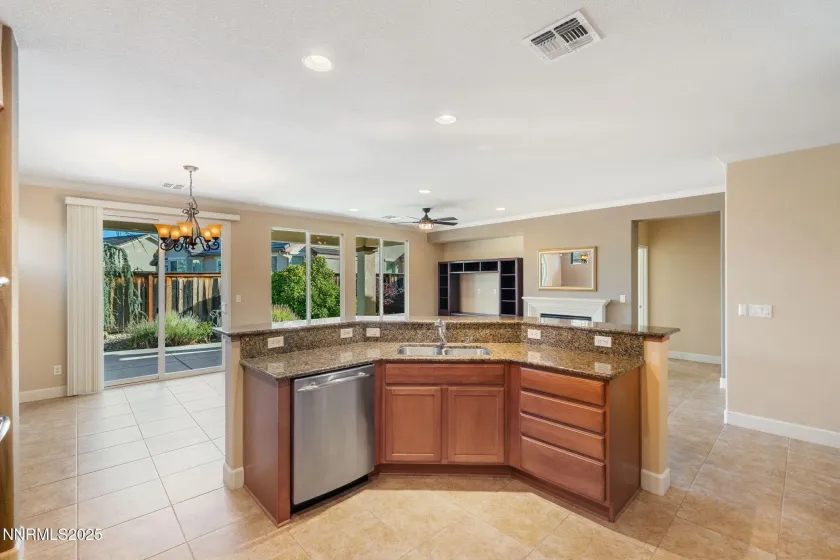 9380 Copper Mountain, Reno, Nevada 89523, 2 Bedrooms Bedrooms, ,2 BathroomsBathrooms,Residential,Residential,Copper Mountain,250056943