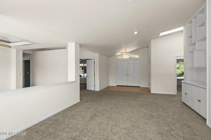 2820 Lake Ridge, Reno, Nevada 89519, 4 Bedrooms Bedrooms, ,3 BathroomsBathrooms,Residential,Residential,Lake Ridge,250056950
