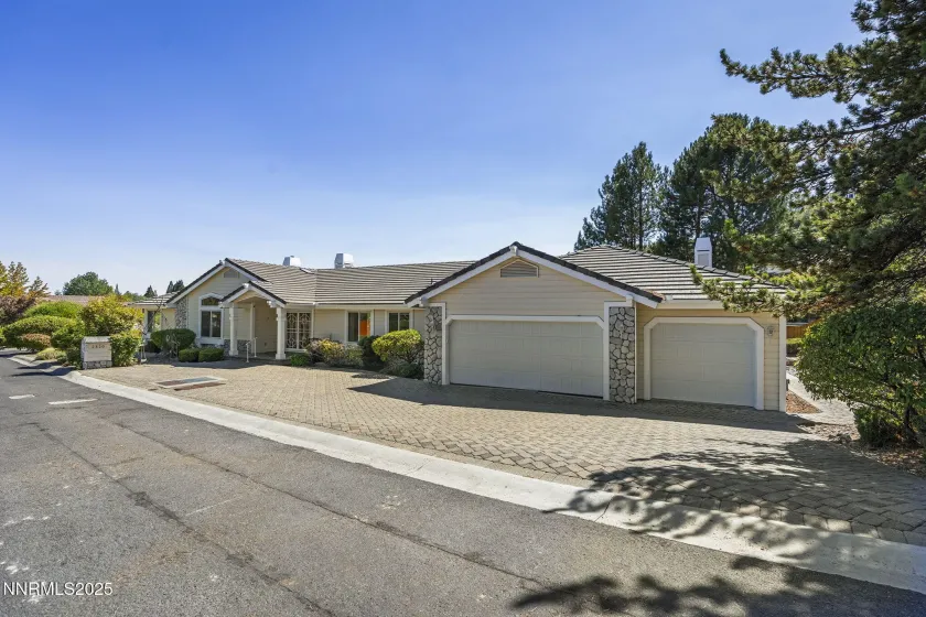 2820 Lake Ridge, Reno, Nevada 89519, 4 Bedrooms Bedrooms, ,3 BathroomsBathrooms,Residential,Residential,Lake Ridge,250056950