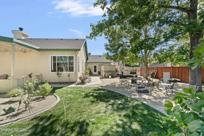 1216 Pleasantview, Gardnerville, Nevada 89460, 3 Bedrooms Bedrooms, ,2 BathroomsBathrooms,Residential,Residential,Pleasantview,250056952